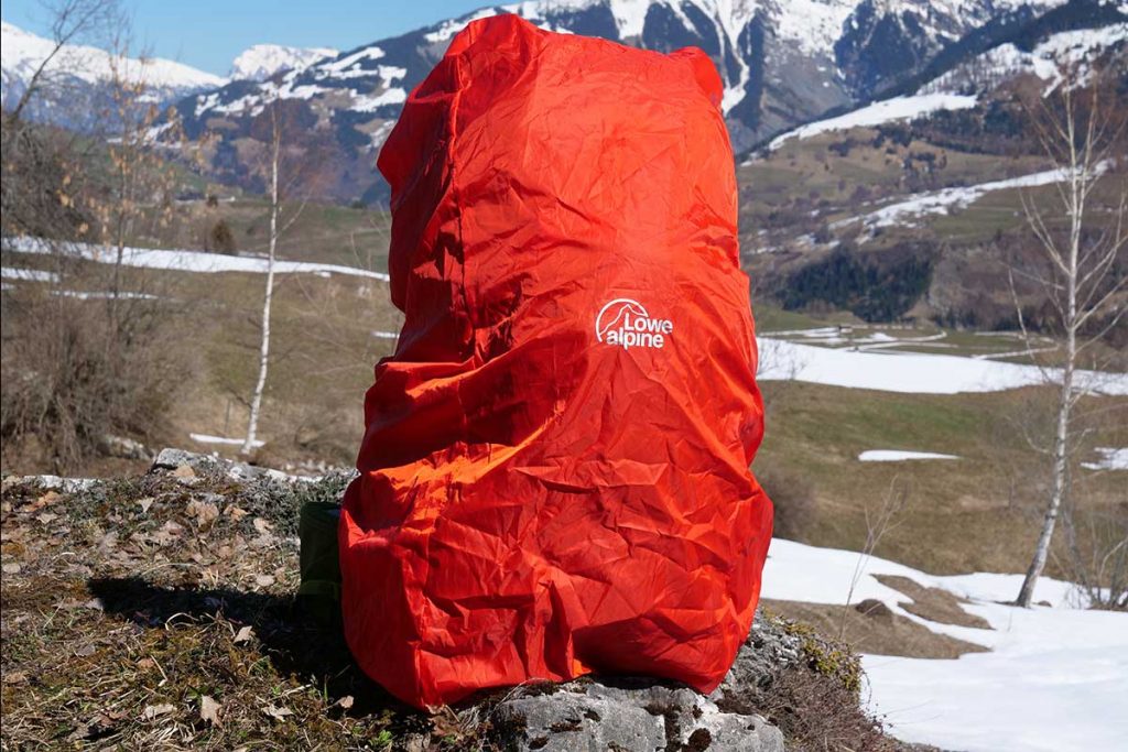 The Altus 42 raincover is bright orange, which is excellent in case of bad weather.